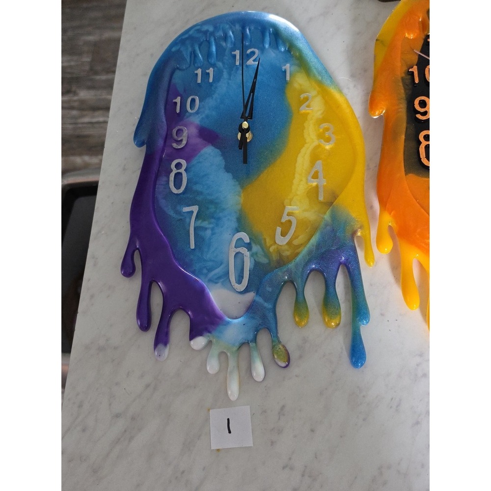 Handmade Resin Dripping Clocks - Picture 3 of 9